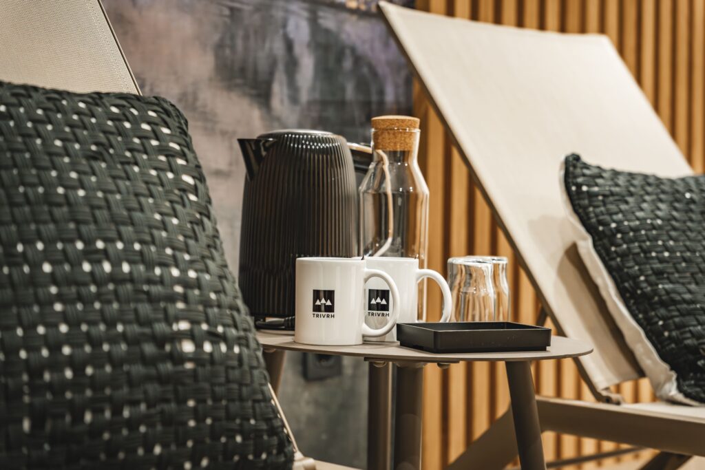 Trivrh Outdoor Hotel